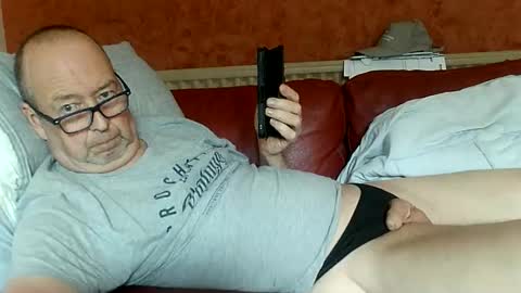 assloverko14 online show from May 8, 5:57 pm