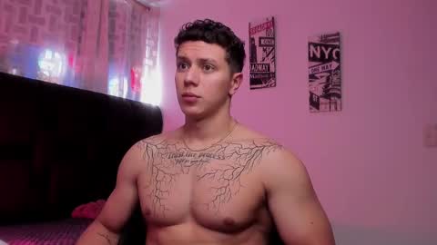 astonhills online show from September 29, 7:54 pm