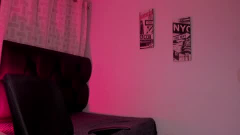 astonhills online show from September 28, 4:43 am