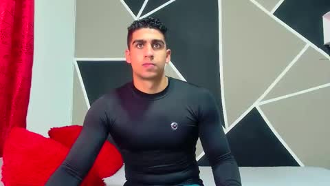 Snapshot of astromgrey chatting on January 21, 5:27 pm Astrom model independent online show from January 21, 5:27 pm