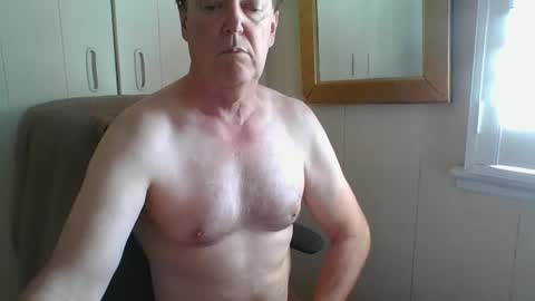 astute008 online show from April 23, 12:37 am