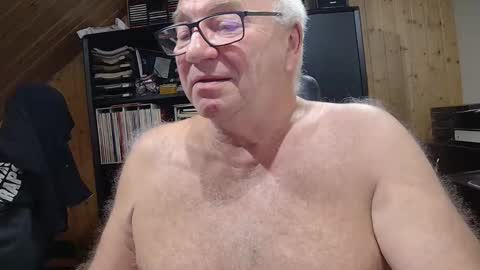 asusandy online show from October 14, 10:28 pm