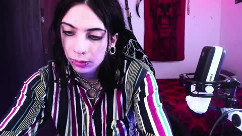 athenauwu online show from March 26, 7:56 am