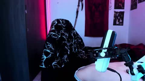 athenauwu online show from October 26, 6:59 am