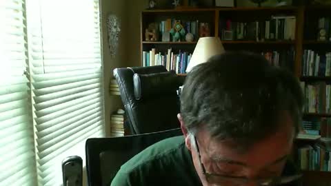Atlhung9 online show from May 11, 11:02 pm