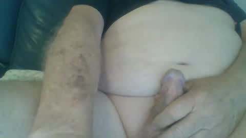 Snapshot of aussie1955 chatting on November 1, 7:40 pm aussie1955 online show from November 1, 7:40 pm