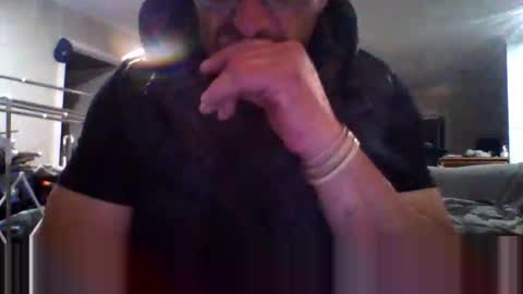 aussieguy59660 online show from October 4, 10:31 am