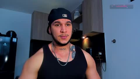 A online show from April 5, 9:33 pm