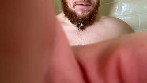 Snapshot of averagebar chatting on September 17, 3:46 pm averagebar online show from September 17, 3:46 pm