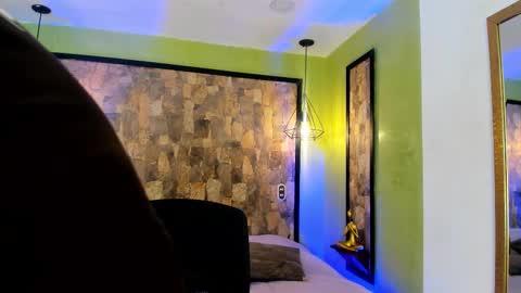 axel_draven online show from February 3, 11:59 am