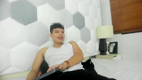 Axel Forte online show from April 14, 1:33 pm