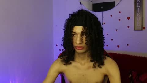 Axel online show from May 3, 12:35 am