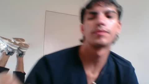 Axel  online show from February 7, 5:40 pm