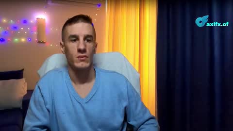 Axl online show from March 2, 7:15 am