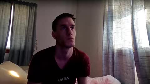 Axl online show from December 2, 3:45 pm