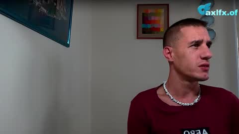 Axl online show from October 12, 8:52 am