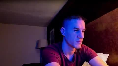 Axl online show from February 15, 7:27 am