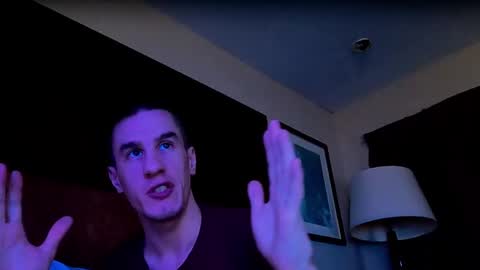 Axl online show from February 21, 5:13 am