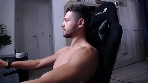 Snapshot of aydanblakeofficial chatting on October 22, 11:47 am Aydan Blake Official online show from October 22, 11:47 am