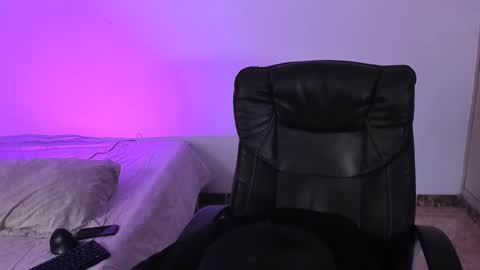 baan9 online show from January 20, 8:40 pm