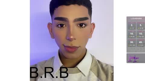   INDEPENDENT MODEL PLEASE HELP ME WITH A LIKE THANK YOU online show from December 22, 11:22 am