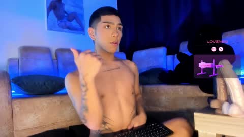   INDEPENDENT MODEL PLEASE HELP ME WITH A LIKE THANK YOU online show from February 19, 4:12 am