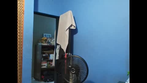 adrian online show from November 28, 7:38 pm