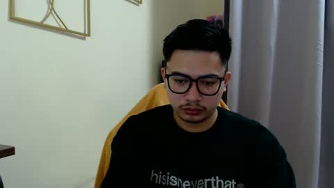 HANNS online show from November 18, 7:06 pm