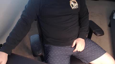 baddaddy77 online show from January 12, 12:25 am