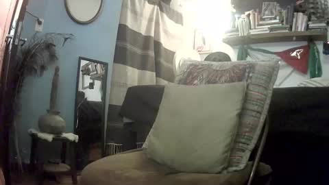 Mexican livin Off the Wall online show from September 15, 3:08 am