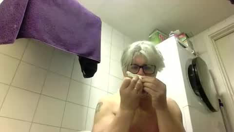 baggelina75 online show from April 26, 6:55 am