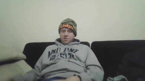 Snapshot of ballzrockwell chatting on March 11, 4:29 pm ballzrockwell online show from March 11, 4:29 pm