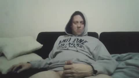 Snapshot of ballzrockwell chatting on December 17, 4:53 pm ballzrockwell online show from December 17, 4:53 pm