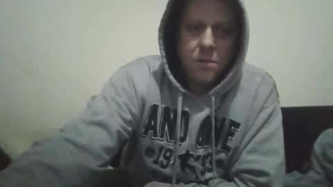 Snapshot of ballzrockwell chatting on October 18, 5:40 pm ballzrockwell online show from October 18, 5:40 pm