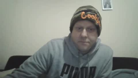 Snapshot of ballzrockwell chatting on February 18, 11:33 am ballzrockwell online show from February 18, 11:33 am