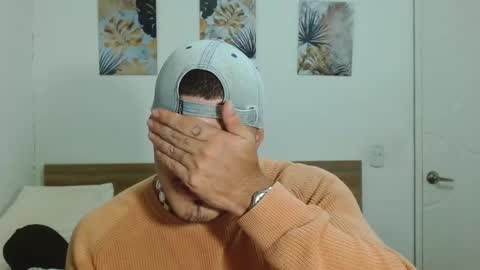 Andres -  online show from February 1, 2:26 am