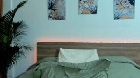 Andres -  online show from March 8, 5:14 am