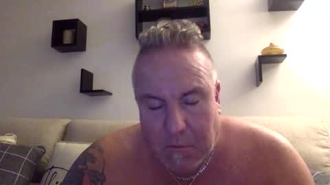 banana5289 online show from October 30, 7:15 pm