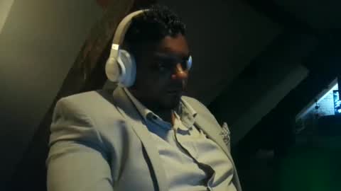 bandusrilanka200 online show from February 26, 9:25 pm