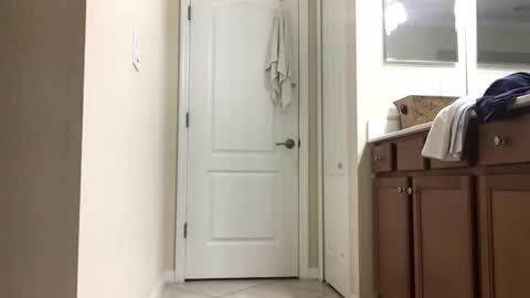 Snapshot of barryallen2017 chatting on October 26, 1:02 pm barryallen2017 online show from October 26, 1:02 pm