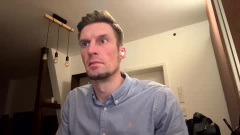 Snapshot of basst23 chatting on February 15, 12:05 am basst23 online show from February 15, 12:05 am