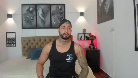 bastian_jones1 online show from November 27, 2:48 am