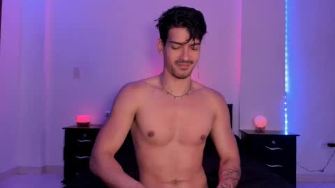 Valentino online show from January 8, 9:12 pm