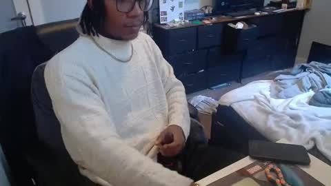 Racks online show from February 23, 8:54 pm