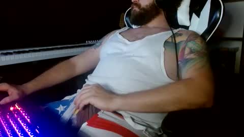 Beard Belly and Tattoos online show from October 26, 2:02 am