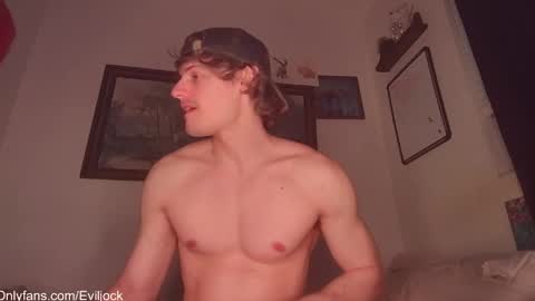 bebe  dust online show from April 18, 1:40 am