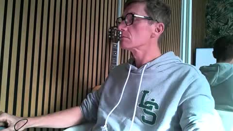 SexFriendFrance online show from November 4, 12:39 pm