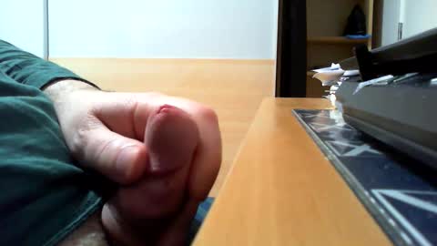 belgianfatcock online show from March 2, 5:19 am