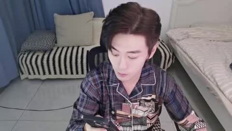 Ben online show from October 25, 3:25 pm