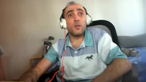 bentish online show from November 2, 12:09 pm